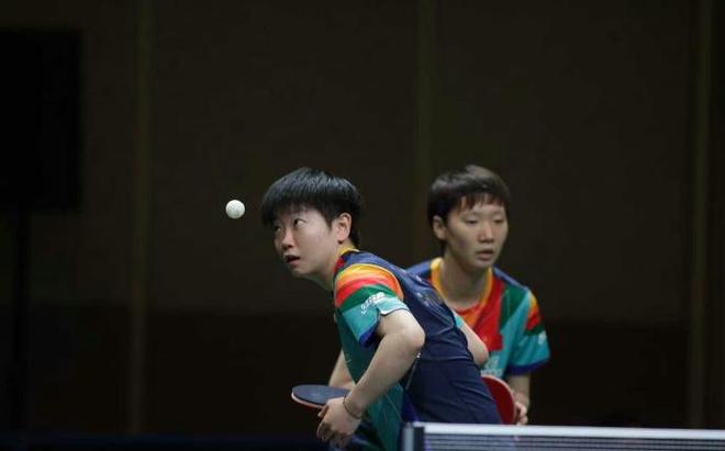 与肢体动作 与肢体动作